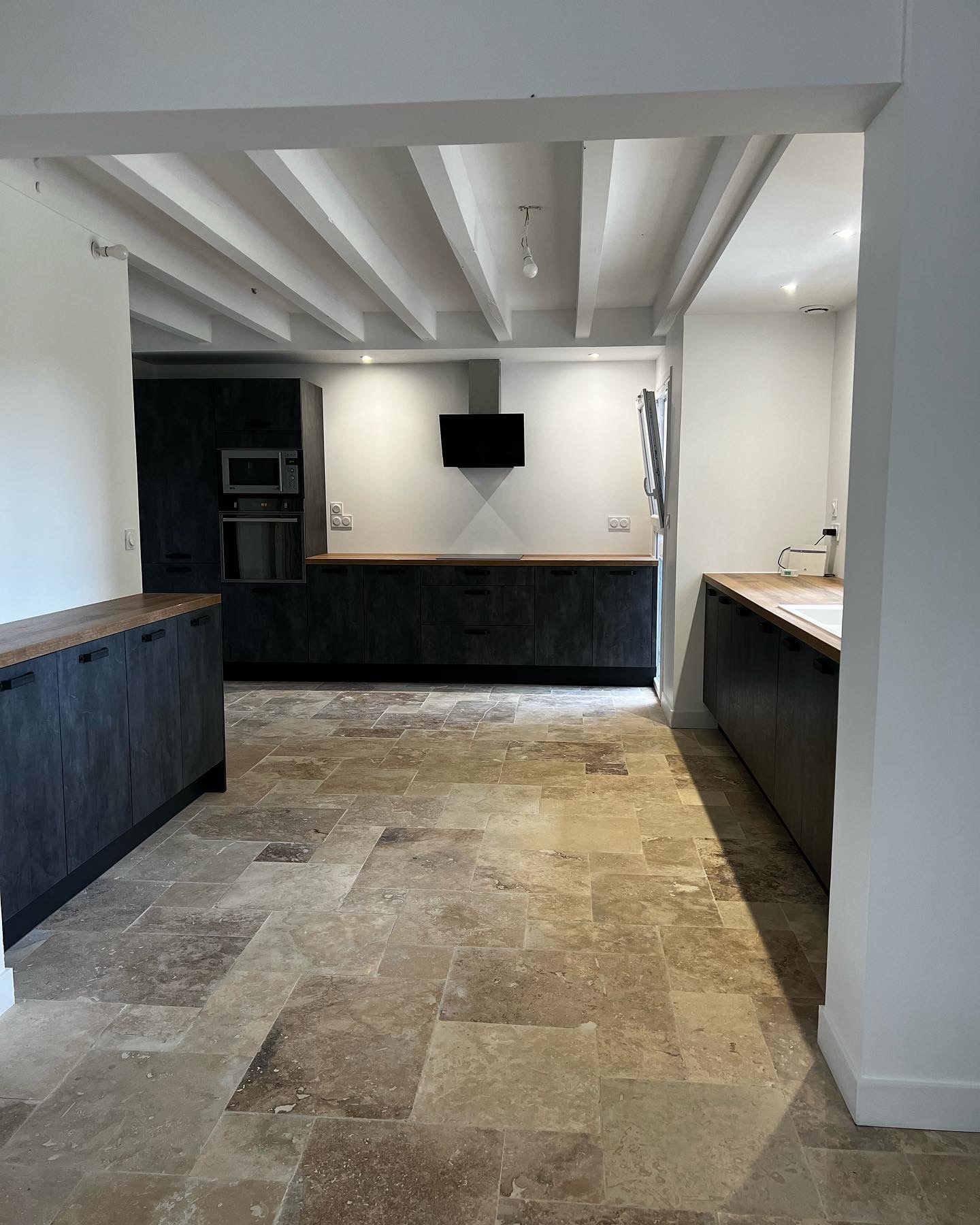 Cuisine sur Mesure & Suivi de Chantier près d'Aydat – Oui Design
